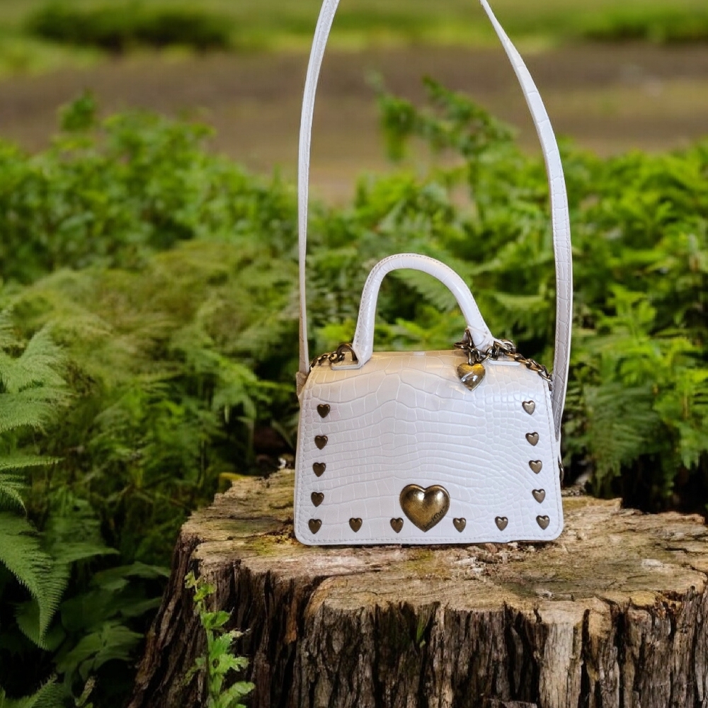 NEW Betsey Johnson Cream Heart-Embellished Handbag With Shoulder Strap 8"x5"x3" - Picture 4 of 6